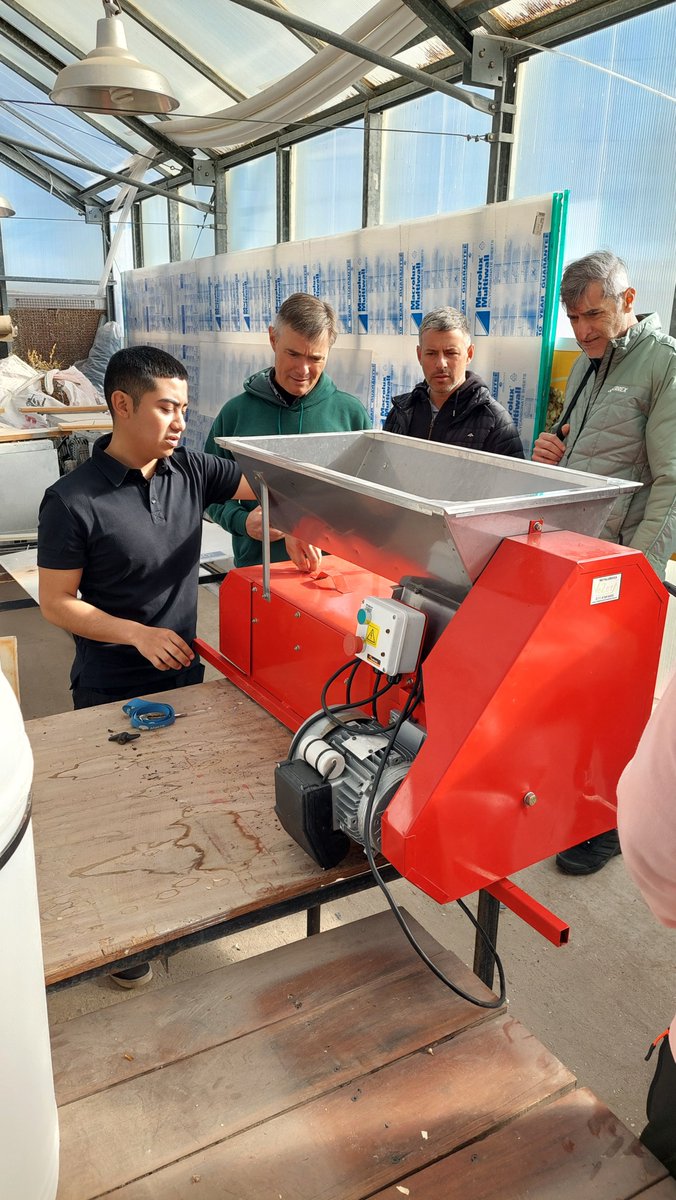 El futuro: formación técnica, territorio y producción 💡
Estuvimos en el Congreso Nacional de Educación Técnico Profesional Agropecuaria de #Patagonia
👉bit.ly/4mlewzn
<a href="/EducacionChubut/">Educación Chubut</a> <a href="/INETetp/">INET Educación</a> <a href="/intaargentina/">INTA</a>