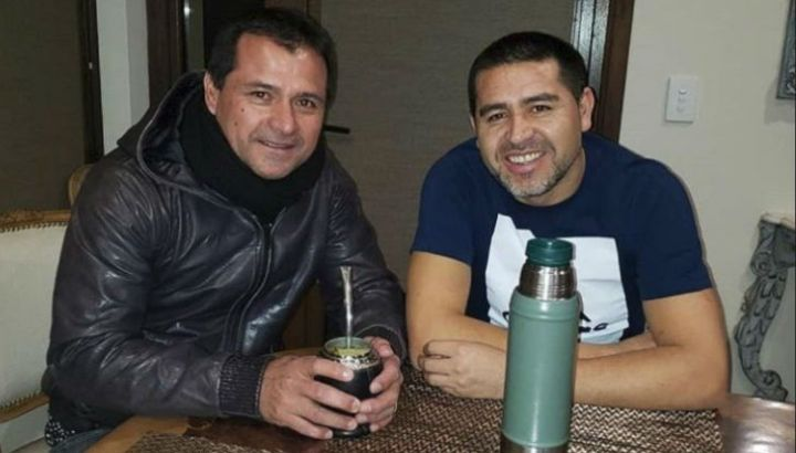 la12tuittera's tweet photo. ℹ️Informa @Cristoffede que Juan Román #Riquelme decidió que se mantendrá la estructura del fútbol hasta ahora.

✅Marcelo #Delgado será el único nexo entre plantel y dirigencia.

🔎No habrá nuevos integrantes del ya extinto Consejo de Fútbol al menos hasta 2026.

🔎Delgado tiene tres delegados que trabajan en #Boca con él.