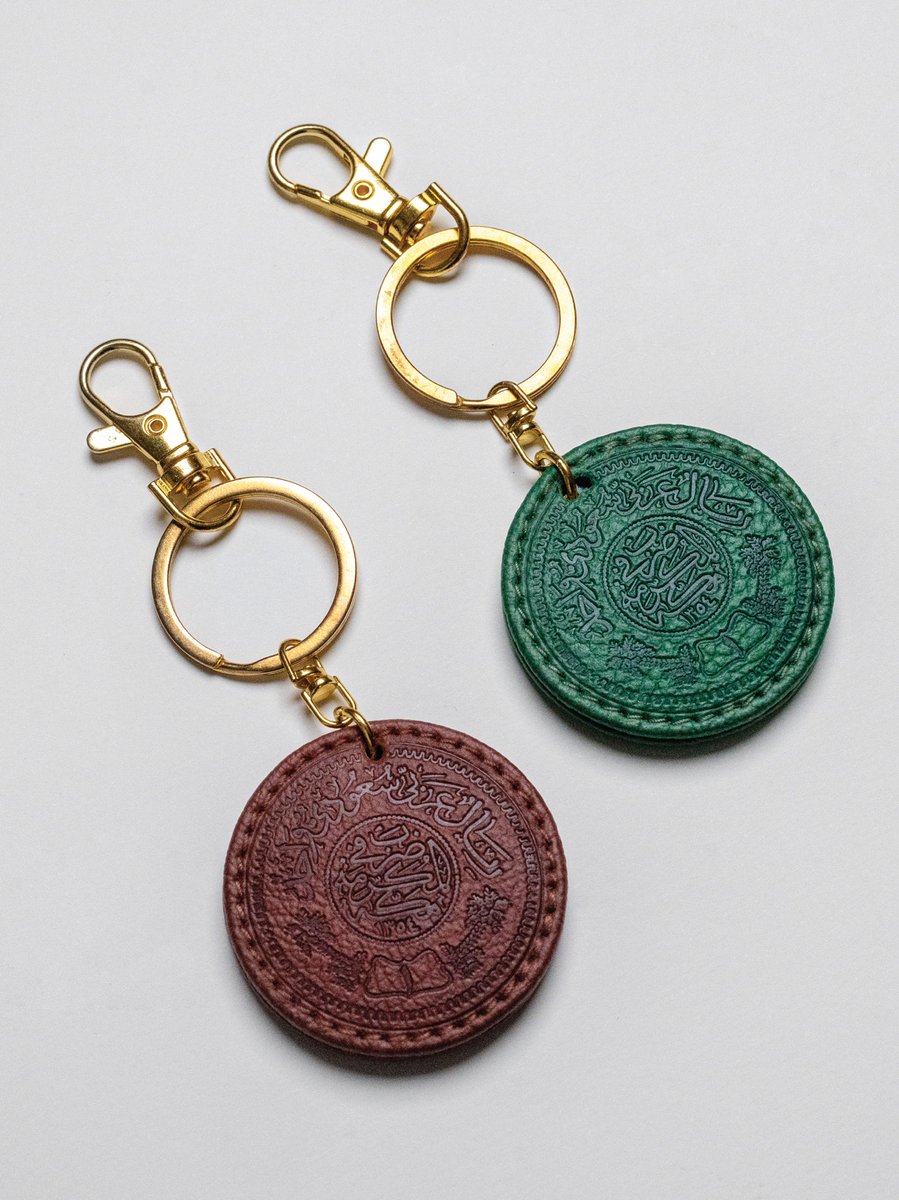 مُنتجات مميزة بروح سُعودية أصيلة 😍🇸🇦

مُتوفرة في موقعنا الإلكتروني ✨

 واستخدموا  كود S95 لخصم يوصل 20% ✨ 

#عزنا_بطبعنا #عزنا_بجودنا 
#اليوم_الوطني_السعودي_95 
#اليوم_الوطني_95