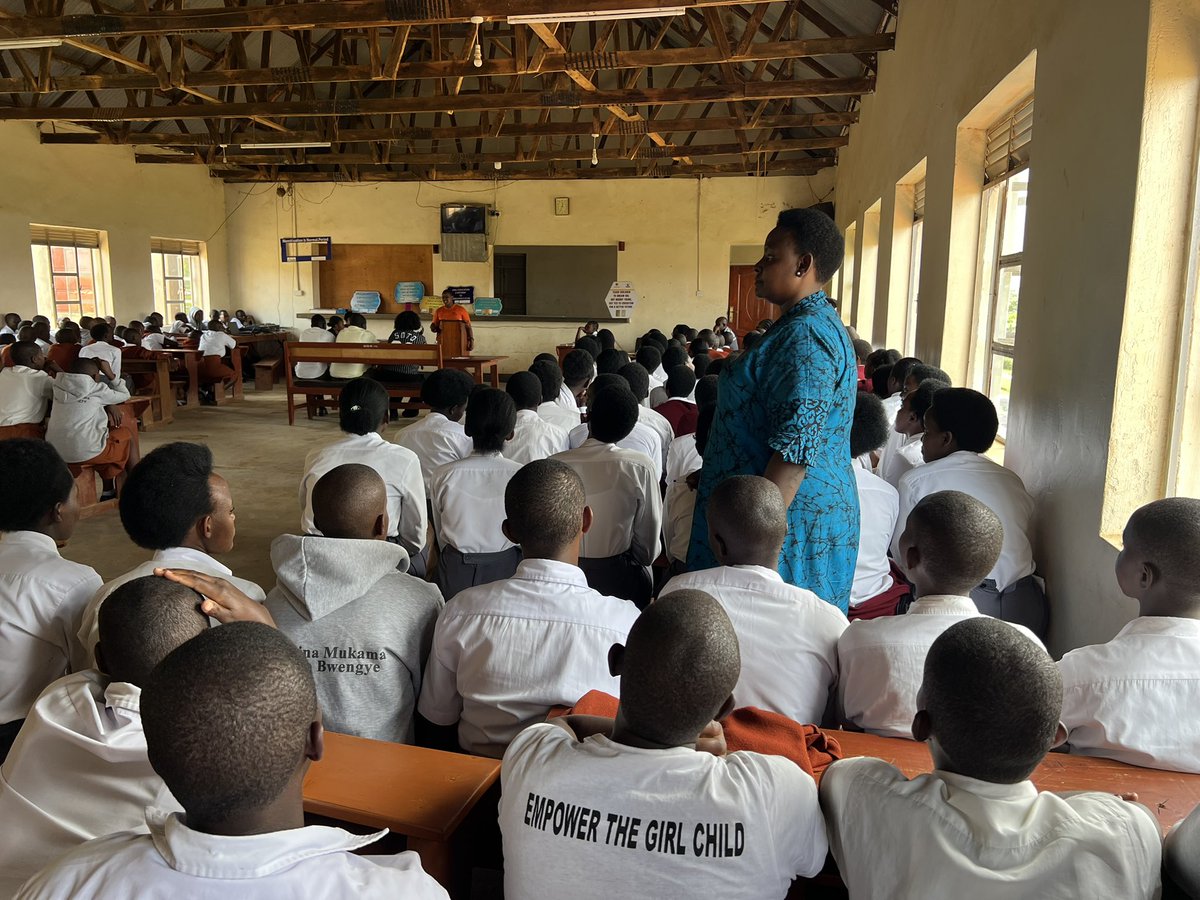 Raising Teenagers Uganda🇺🇬 (@raisingteensug2) on Twitter photo Our Team Leader <a href="/nankunda20/">Hope Nankunda</a> encourages young girls at Bishops’ Girls Secondary School in Kiruhura District to stay committed and work towards realizing their dreams emphasizing that Education is the best gift they need to realize their full potential:
It’s the <a href="/GirlsFirstFund/">Girls First Fund</a> Our Team Leader <a href="/nankunda20/">Hope Nankunda</a> encourages young girls at Bishops’ Girls Secondary School in Kiruhura District to stay committed and work towards realizing their dreams emphasizing that Education is the best gift they need to realize their full potential:
It’s the <a href="/GirlsFirstFund/">Girls First Fund</a>