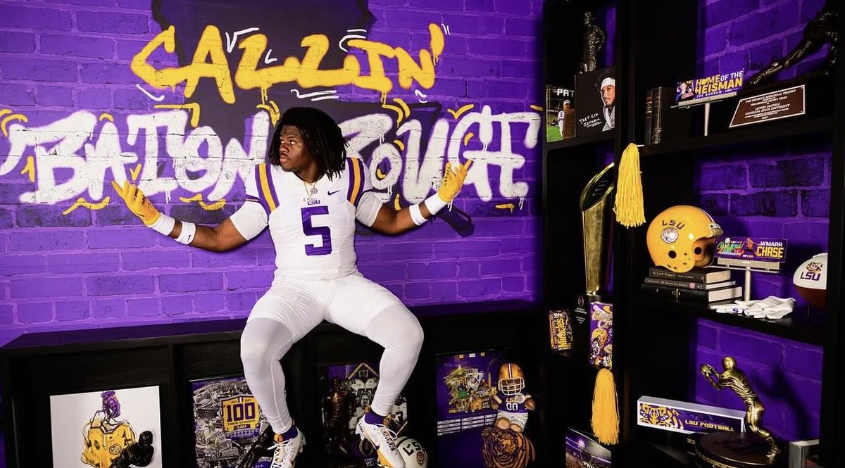 znagy20's tweet image. There’s a new No. 1 overall prospect in America: #LSU commit Lamar Brown.

The Louisiana native has surged to the top spot with Brian Kelly and Co. holding a pledge from the No. 1 prospect in the 2026 Recruiting Cycle.

Brown remains the crown jewel of the Bayou Bengals’ class.