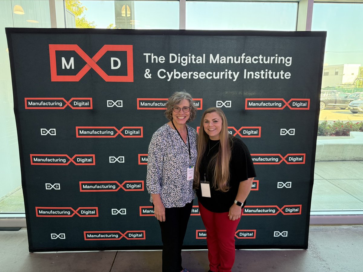 Kicking off day one of the #MxDSummit MxD in Chicago!

Looking forward to a great day! 

#SmartManufacturing #DigitalTransformation #Industry40