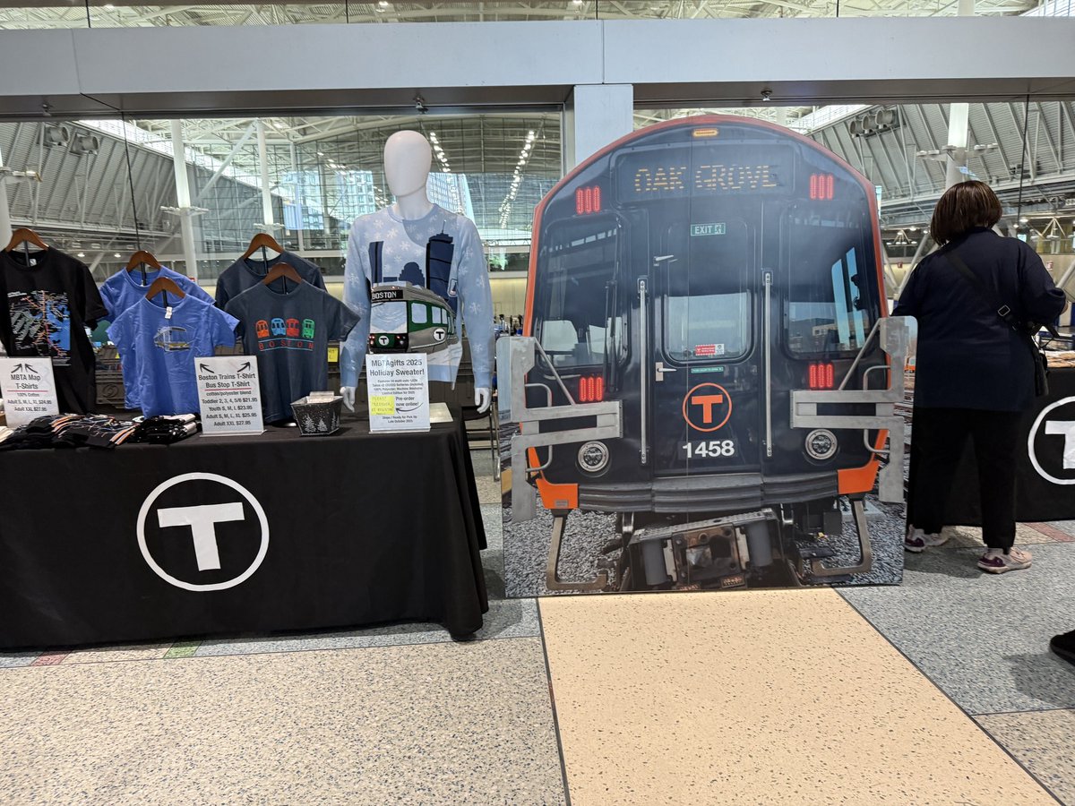 a_bearded_ry's tweet image. Great time at the 2025 APTA Transform Conference in Boston! Thanks to everyone who stopped. Excited about the future of transit! 🚊 #APTA2025 #TransitTech