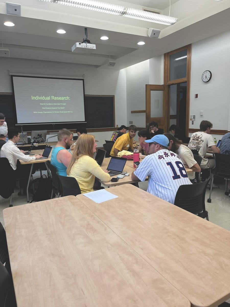 Iowa_YAF's tweet image. Seeking knowledge and fostering open dialogue, Iowa YAF explored the Second Amendment and honored Charlie Kirk with @ui_tpusa 

Join us every Monday at 6 pm to learn and discuss the hot-button issues impacting the U.S.