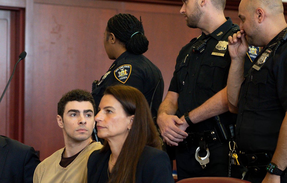 THE SIDE EYE LMFAOOO