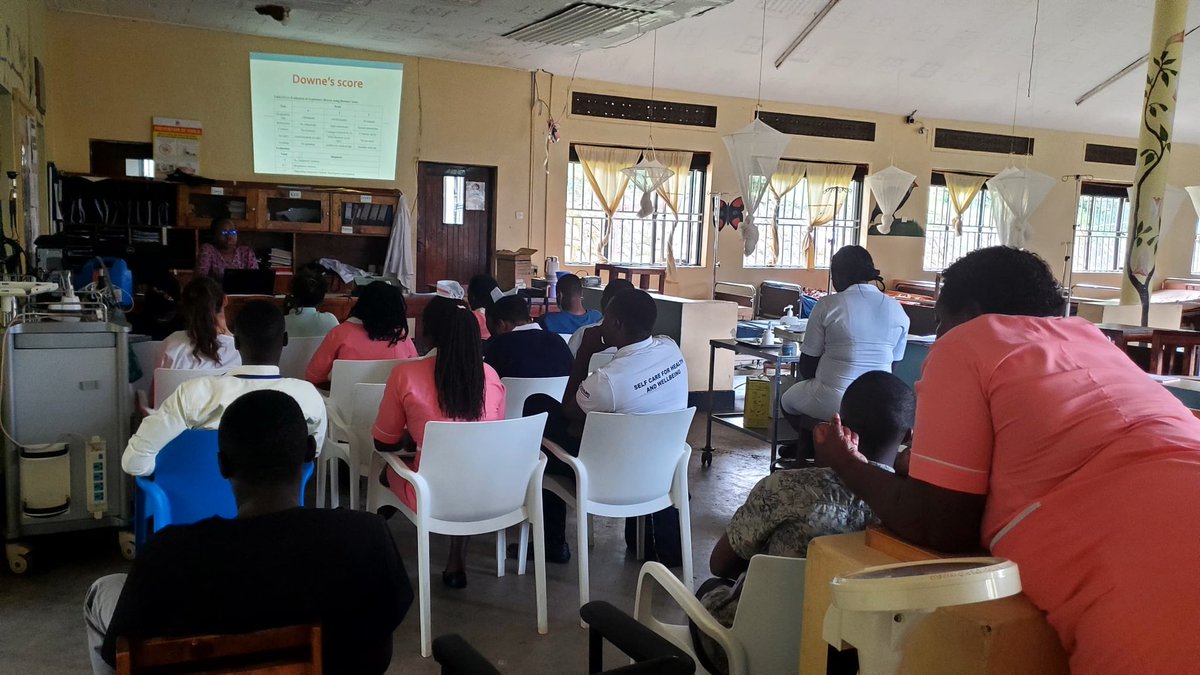 NutritionistKD's tweet image. Respiratory Diseases of the Newborn are common in babies. This evening, @BwindiHospital conducted a CPD at Paediatric Ward. 

We had a wonderful discussion led by Dr Ansimiire Daphine, a Paediatrician. 

@ForGlobalEquity @b_guilbert @N_a_b_zpro @SharpMugabe @MuhangiRonaldM @mtnug…