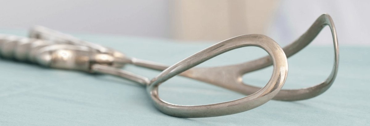 LopezMcHugh's tweet photo. A forceps delivery is sometimes the only option when it comes to #childbirth. However, forceps can cause serious, life-threatening #injuries to both the mother and child if done incorrectly. Learn more: https://t.co/ySxdv854kB 

#MedicalMalpractice #BirthInjuries #Lawyers https://t.co/L5kNFzGRLG