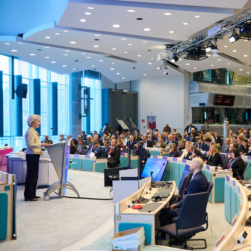 EU_Commission's tweet photo. "This is what the people of Europe expect from us.
They expect our democracy to decide, act and deliver.
And I know that Europe can make it."
— President @vonderleyen

A year ago Mario Draghi presented his competitiveness report.

We are delivering, turning promise into action ↓