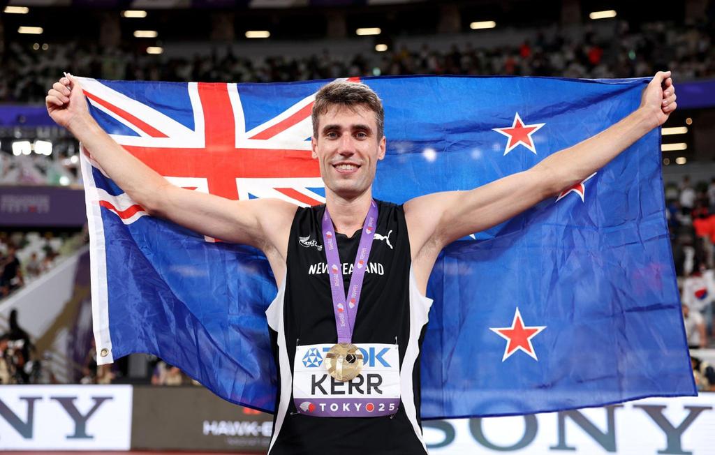 2.36m!!🔥
World Lead ☑️ 

Hamish Kerr 🇳🇿 rose over a World Lead of 2.36m to win GOLD in the men's High Jump at the Tokyo 2025 World Championships!!

He finished ahead of Sanghyeok Woo 🇰🇷 who jumped 2.34m, while Jan Stefela 🇨🇿 took Bronze with 2.31m.
📸 Christian Petersen