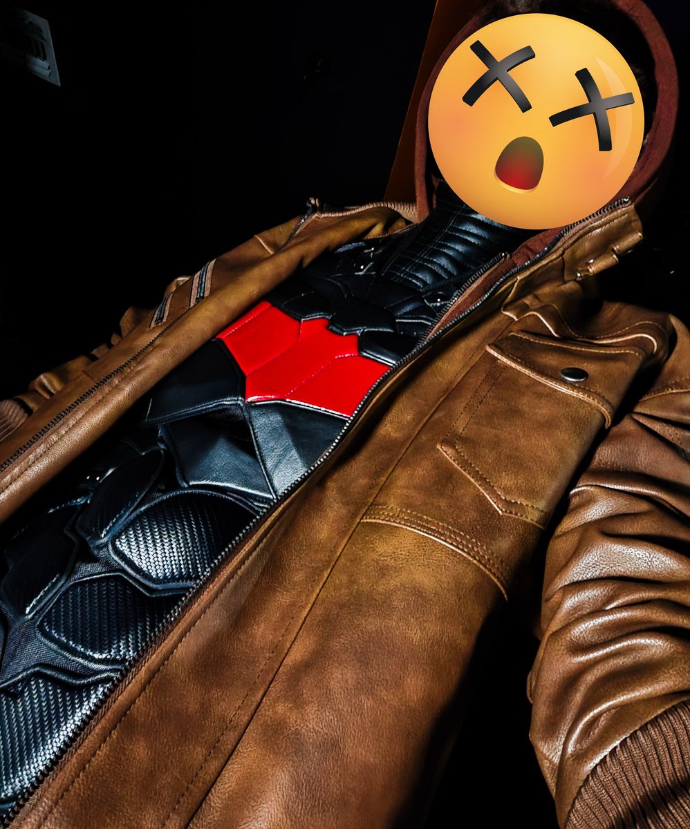 BobBox999's tweet image. Outfit in the Making! Guess who 👀