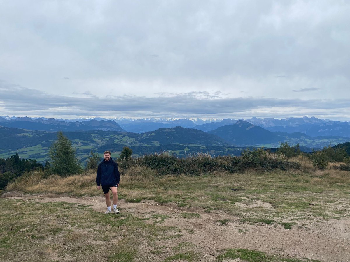 As this lovely picture attests, I'm back in Geneva - conducting further interviews and engaging in some dissemination of my PhD research findings on the Green Transition in the Moroccan garment industry. If this sounds at all interesting or relevant to you, then please reach out!