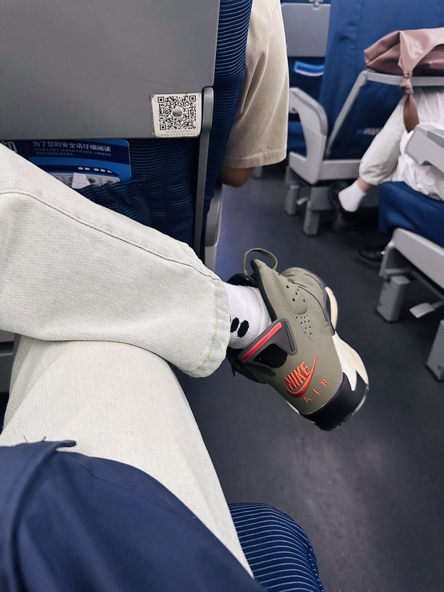 dingxiaoyinie's tweet photo. 来个能带我打瓦的 https://t.co/k1wvdi9yLB
