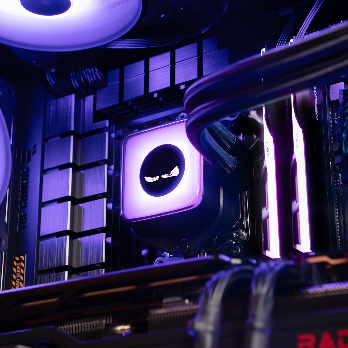 bequietofficial's tweet photo. Spotlight on: Pure Loop 3 LX

✔️Dynamic ARGB
✔️Custom looks
✔️High performance

📌 Sizes: 240mm | 360mm

#bequiet #PureLoop3LX #LightWingsLX #LiquidCooling https://t.co/XqzpdBGT4L
