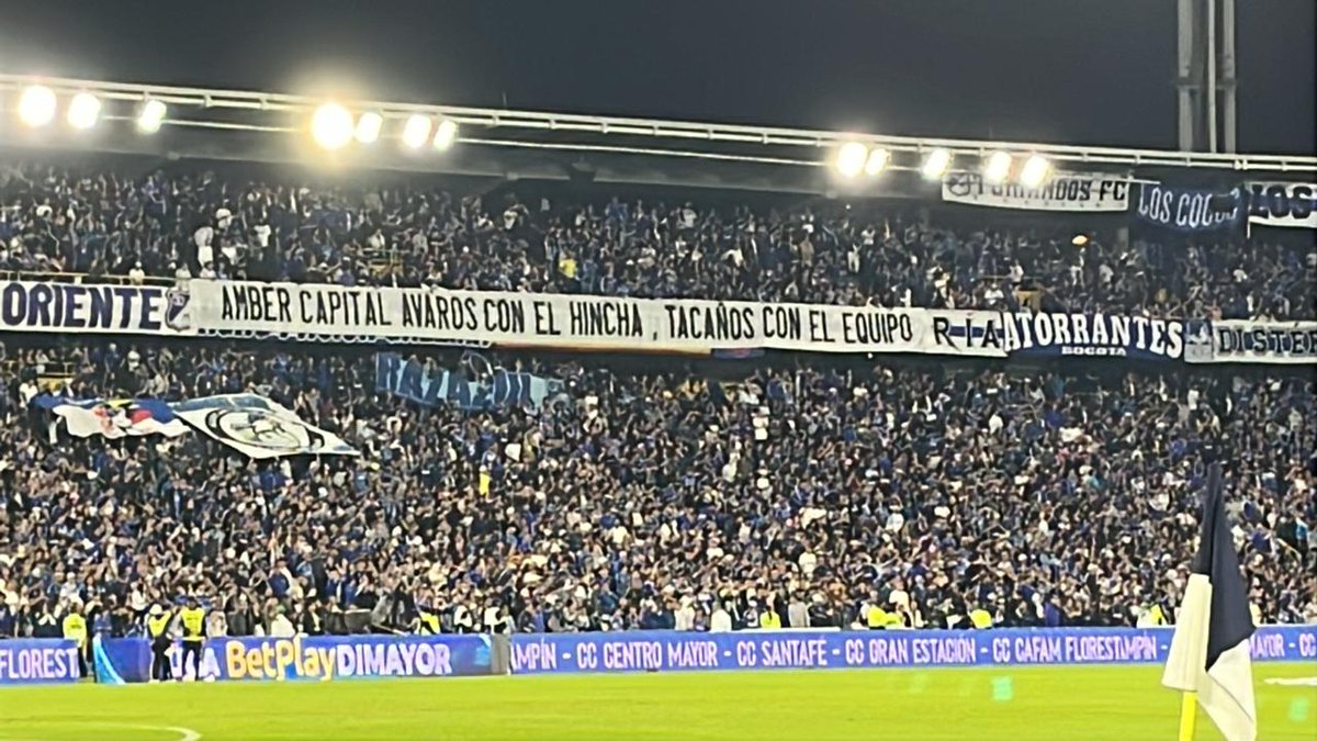 Alentamos al escudo, a estos colores y recordamos con orgullo la Gloria de viejas epocas y campeonatos recientes.

Hoy por hoy, Ni directivos ni jugadores están a la altura de este club.

#JueguenComoCobran
#MillonariosEsSuHinchada
🔵⚪️Ⓜ️⚪️🔵 RT