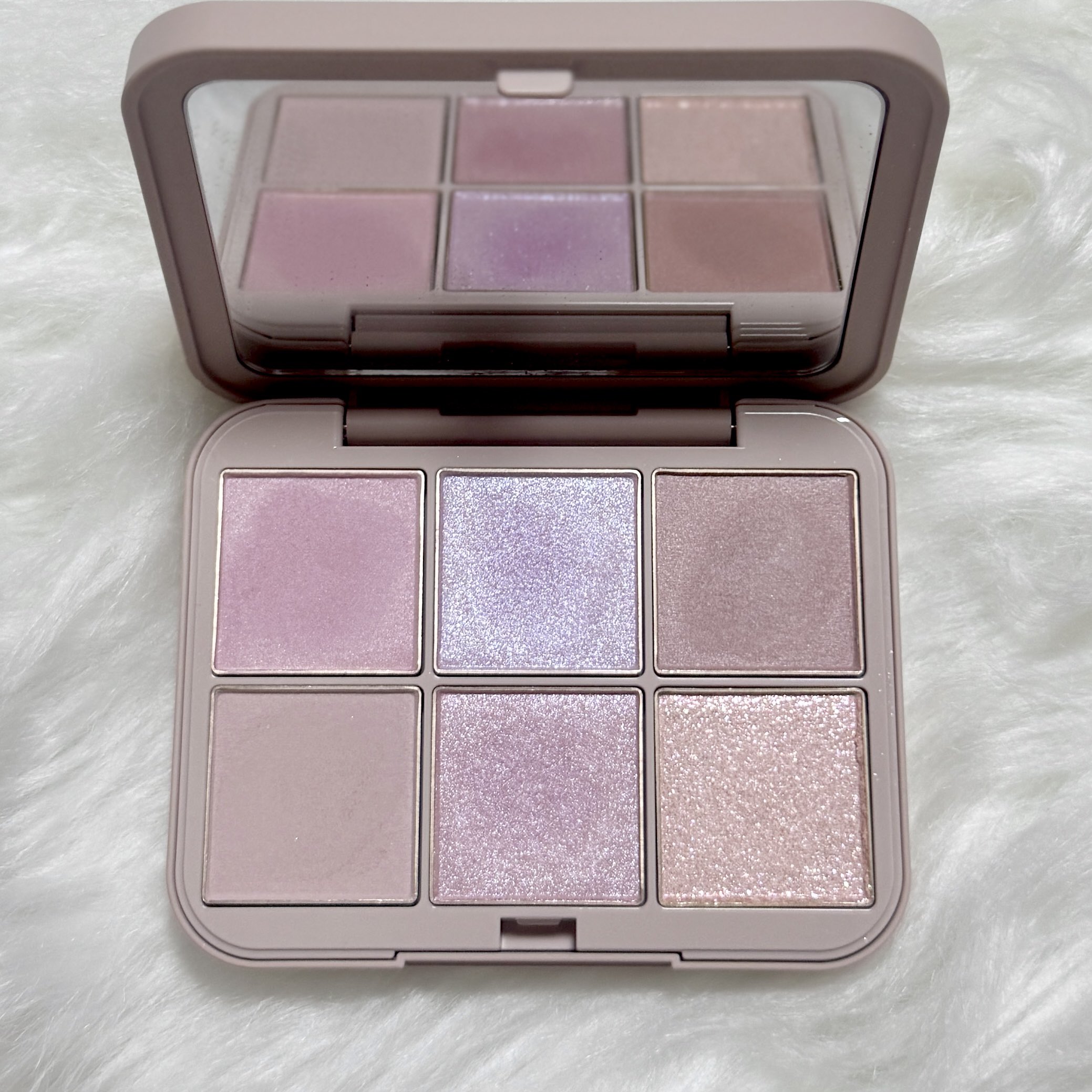 アイシャドウパレット EX02 Soft Muse & リップ EX06 Mus LIPS（リップス） on X: 