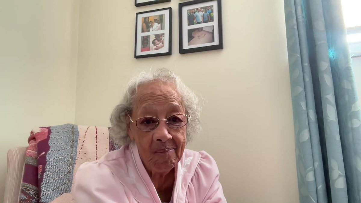 POΞ ⚡️ tweet media