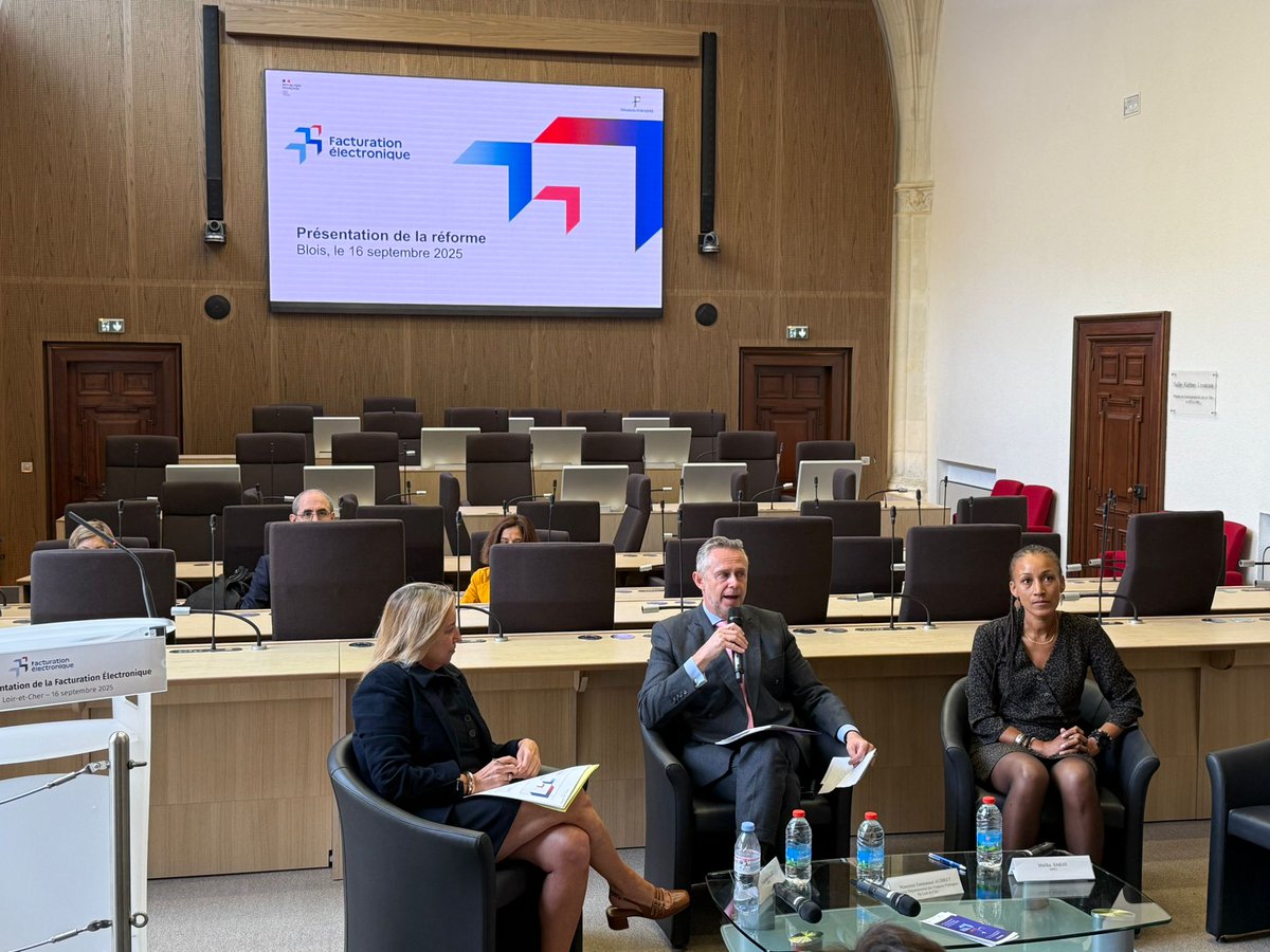 Salle comble ce matin à Blois pour notre rendez-vous facturation électronique ! Avec <a href="/franckbataille/">Franck BATAILLE</a> &amp; la CPME Loir-et-Cher, la CPME a donné au réseau les clés pour se préparer à un an de la réforme 🚀