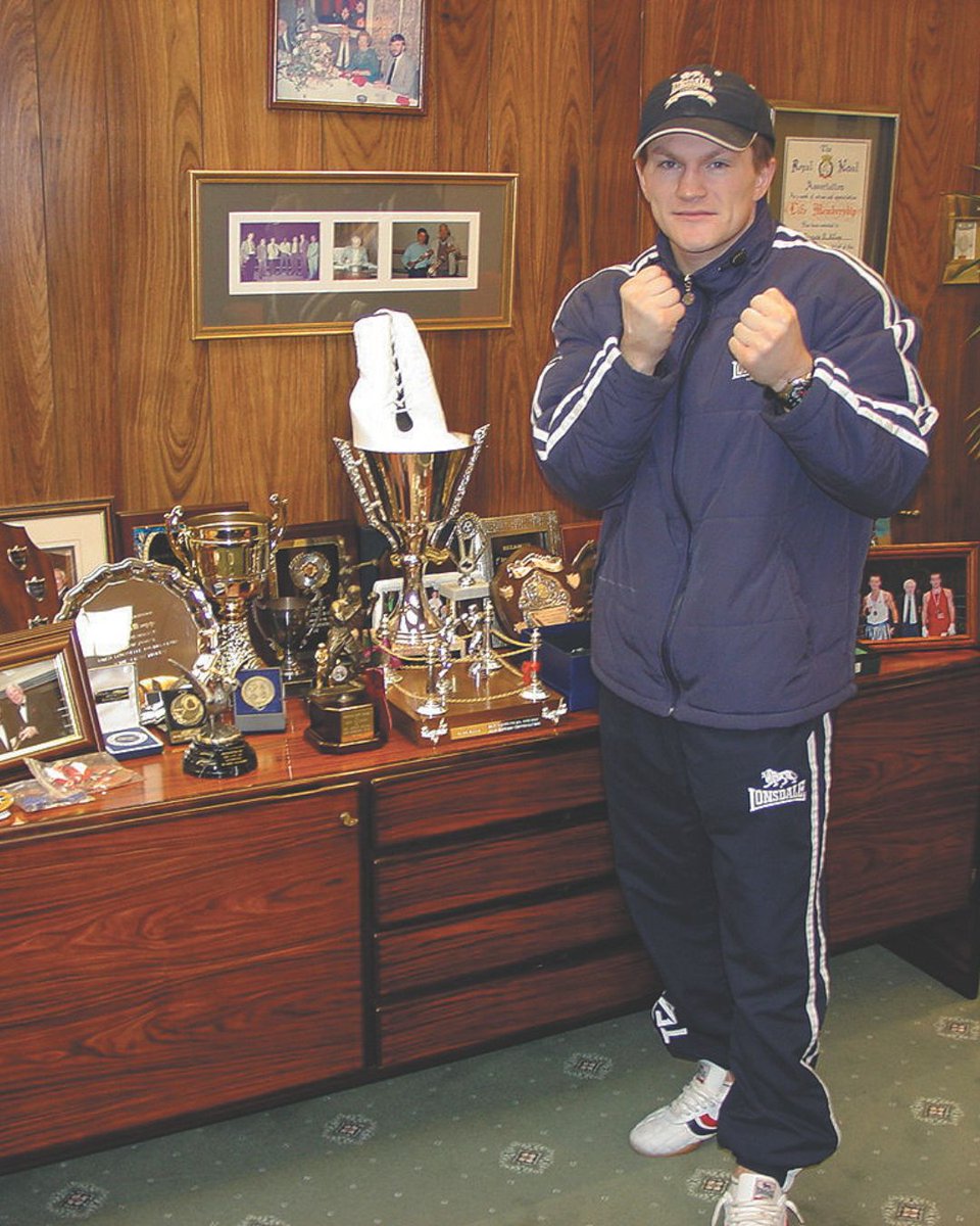 In memory of Ricky Hatton, a long-time friend of Louvolite 🕊️
 
From early sessions in the Louvolite gym to his visits over the years, he will be remembered with respect and affection.
 
Our thoughts are with his loved ones.

#rickyhatton