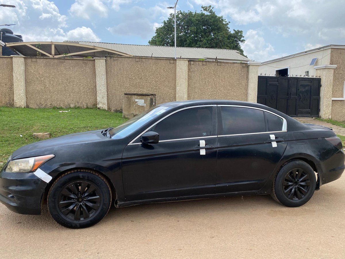 Y'all please help me rt make I meet buyers. 🤲🏼