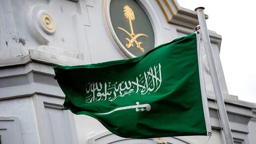 Riyadh is no longer betting everything on one card mistrust in Washington and Trump’s failure to rein in Netanyahu are pushing Saudi Arabia toward China, Russia, and a doctrine of pragmatic multialignment.  
#SaudiArabia   #Trump   #America