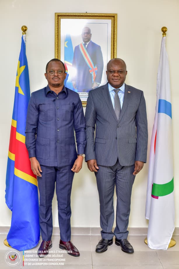 guyntoto's tweet image. Rencontre entre le Ministre Crispin Mbadu et le DG du FONAREV : cap sur la campagne Genocost et l’implication de la diaspora congolaise

Ce mardi 16 septembre 2025, Son Excellence @CrispinMbadu , Ministre délégué en charge de la Francophonie et de la Diaspora congolaise, a reçu…