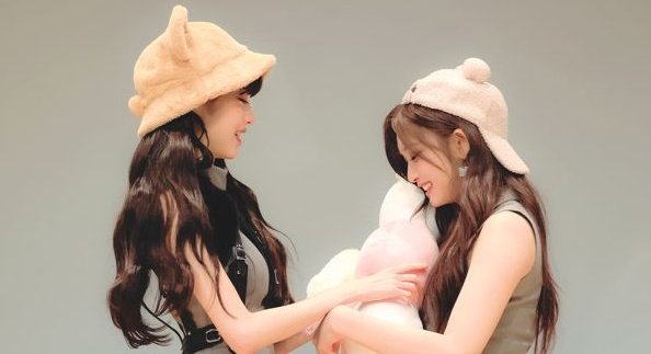 foreverzyann's tweet photo. — berlian yang sangat berharga milik violetta

inhyeongz one shoot au by jouwlienveling 
#AnffectiWon #PinkAffection https://t.co/vnNdHoU6qK