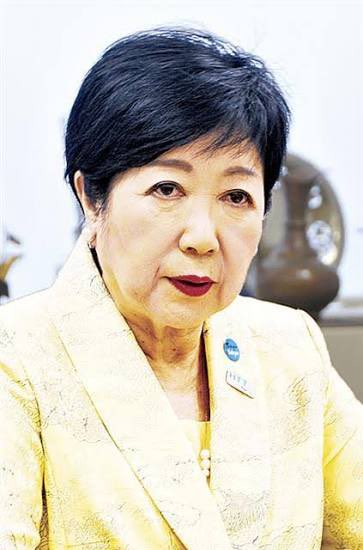 思い込みが如何に怖いかを知る。
東京都に非在住の人の小池百合子氏のイメージは左。でも現実は右。