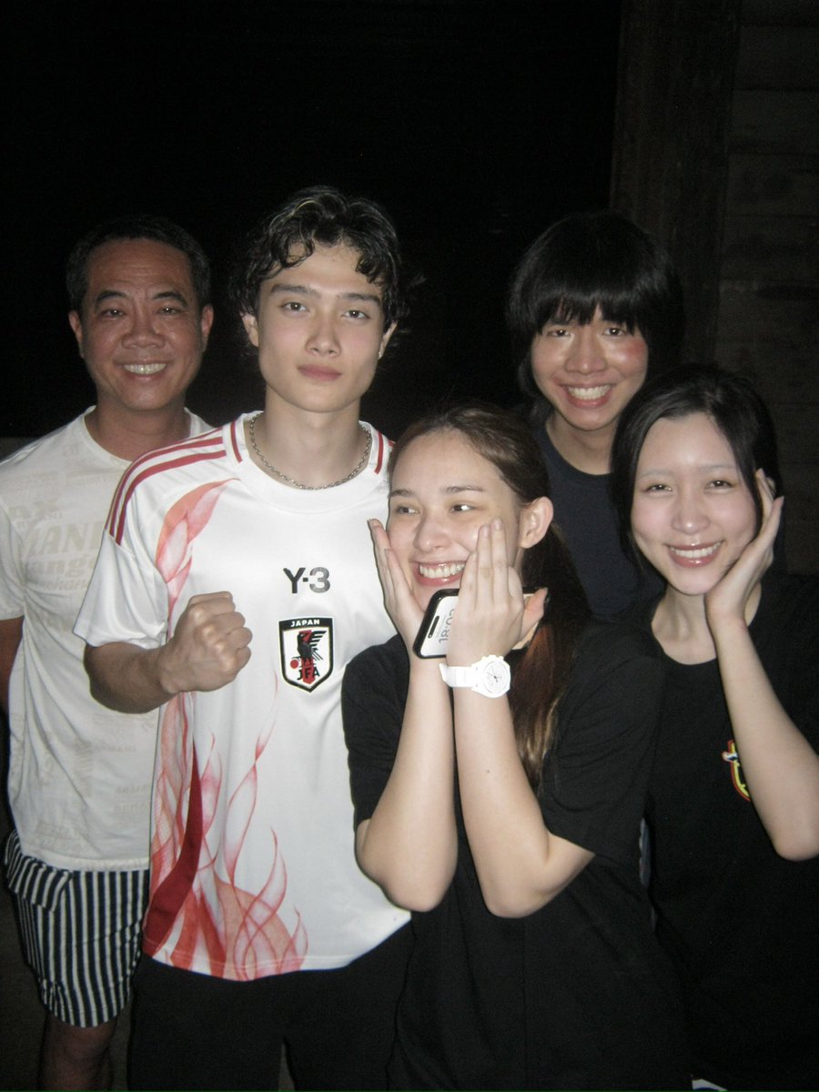 #สิงห์เหนือเสือใต้Xนํ้าฟ้า ปิดกล้องแล้วค่าาา ใบตองรอไปเจอทุกคนในโรงภาพยนตร์แล้ว ฝากด้วยนะค้าบบบ💕 พร้อมกันยัง5555555เริ่มเลอะ