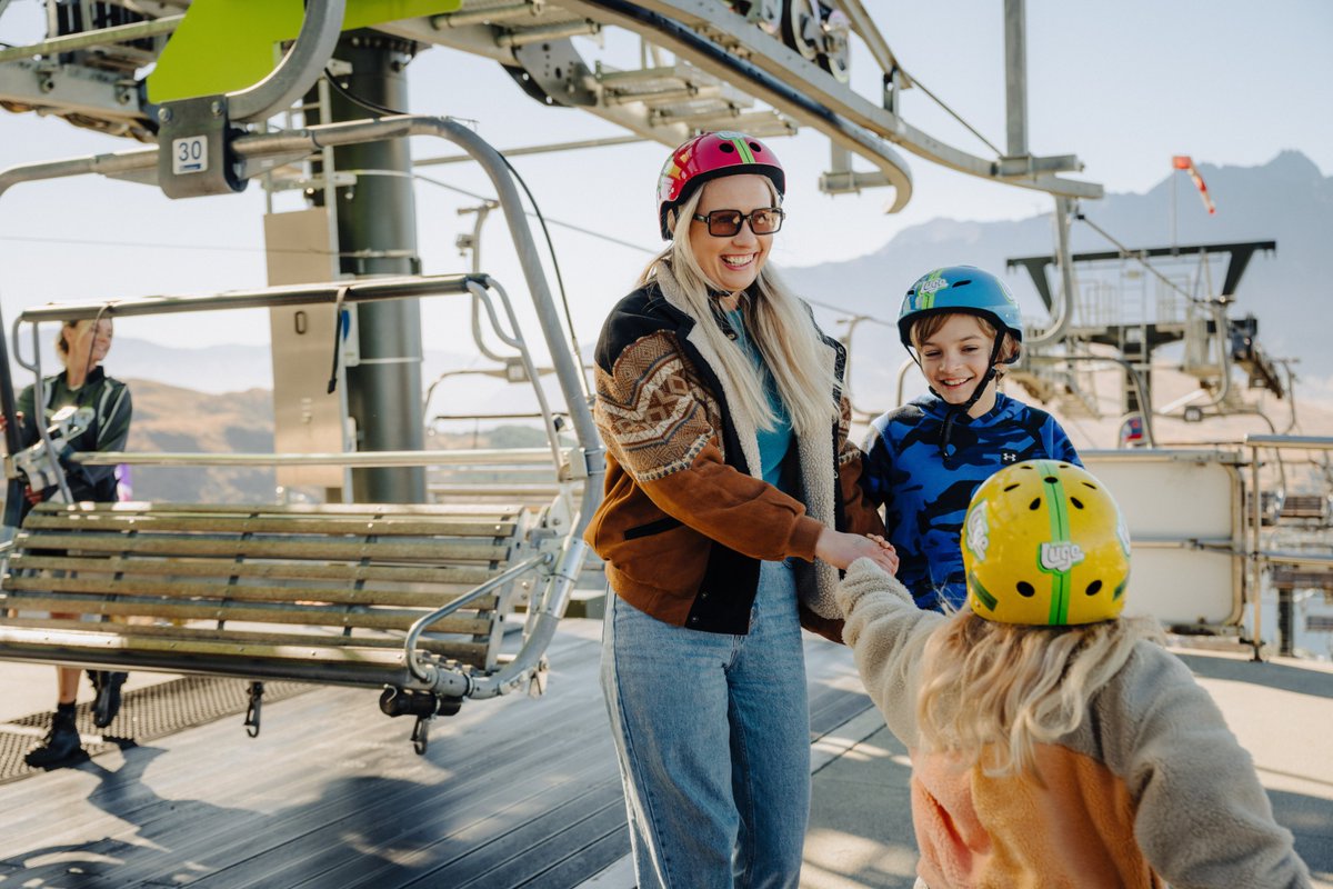 Birthday bash, school trip or a day out - Skyline Swansea is where the fun begins.

Let the kids race, laugh, and create memories they’ll never forget 🛷💙

#skylineswansea #swansea #swanseabay