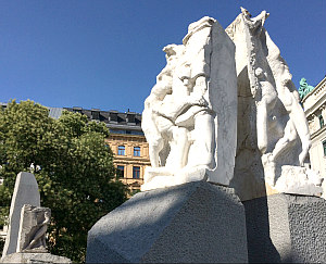 Vienna Unwrapped tweet media