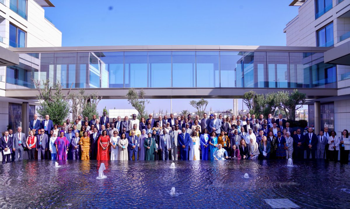 WHO Regional Office for the Eastern Mediterranean (@whoemro) on Twitter photo 🌍 When crises cross borders, so must our response.
<a href="/WHO/">World Health Organization (WHO)</a>, <a href="/AfricaCDC/">Africa CDC</a> & #Morocco🇲🇦 launch the Regional Health Emergency Leaders Network for Africa & the Eastern Mediterranean — forging trust, solidarity & faster responses.
#ConnectedHealthLeaders
👉 emro.who.int/media/news/who… 🌍 When crises cross borders, so must our response.
<a href="/WHO/">World Health Organization (WHO)</a>, <a href="/AfricaCDC/">Africa CDC</a> & #Morocco🇲🇦 launch the Regional Health Emergency Leaders Network for Africa & the Eastern Mediterranean — forging trust, solidarity & faster responses.
#ConnectedHealthLeaders
👉 emro.who.int/media/news/who…