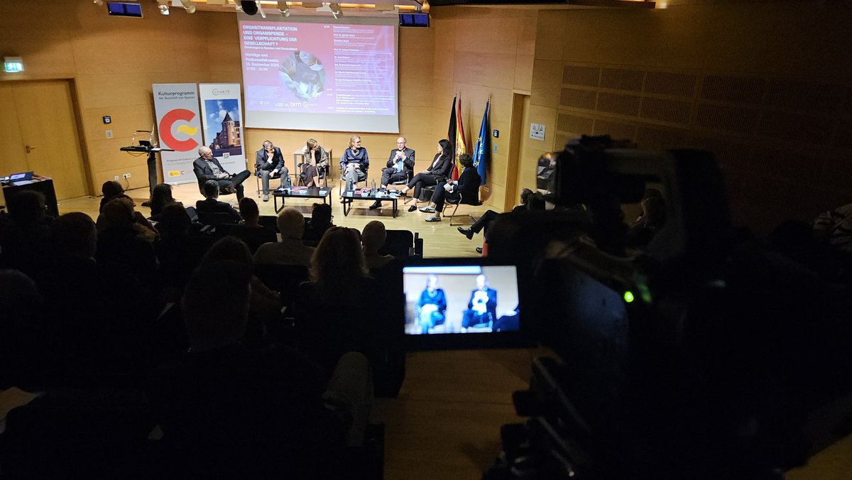 RamirGuiuAV's tweet photo. Live streamings yesterday in Berlin https://t.co/Wb9Rbd5gxG