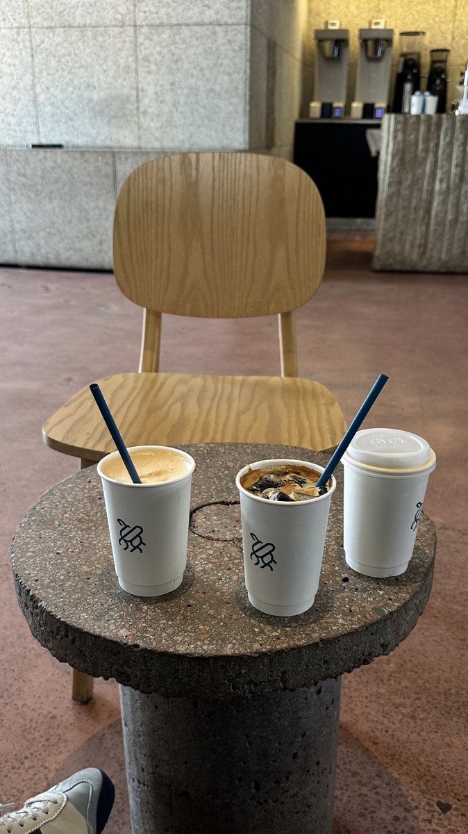 بس انا عندي مشكلة راح تحلها لان انت تحل المشاكل

انا واااااايد احبك ، لا جد فهد