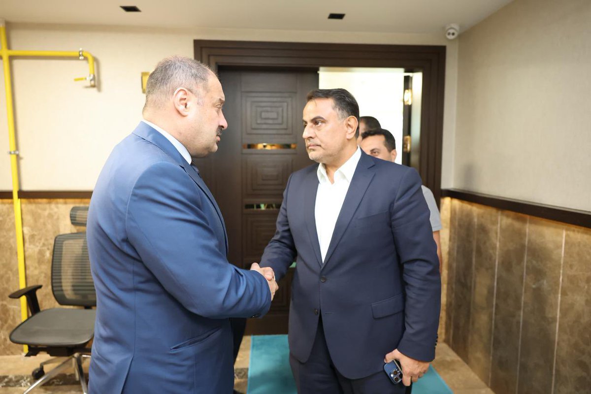 Göbeklitepe Gazeteciler ve Yazarlar Cemiyeti Başkanı Reşit Öncel ve Yönetim Kurulu Üyeleri, Şanlıurfa Büyükşehir Belediye Başkanımız Mehmet Kasım Gülpınar'ı ziyaret ettiler.

Nazik ziyaretlerinden dolayı kendilerine teşekkür ederiz.