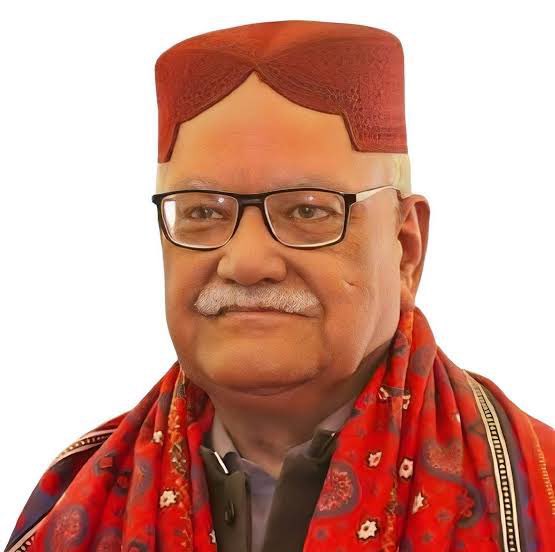 کوئی پنجابی لعنت ڈالے بغیر نہ گزرے . . .  ز
#PunjabStandsWithRaziDada