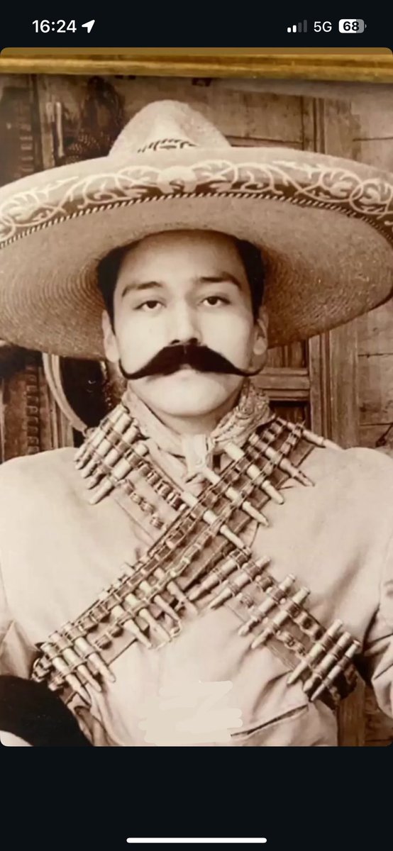 odio ser mexicano y no ser mariachi