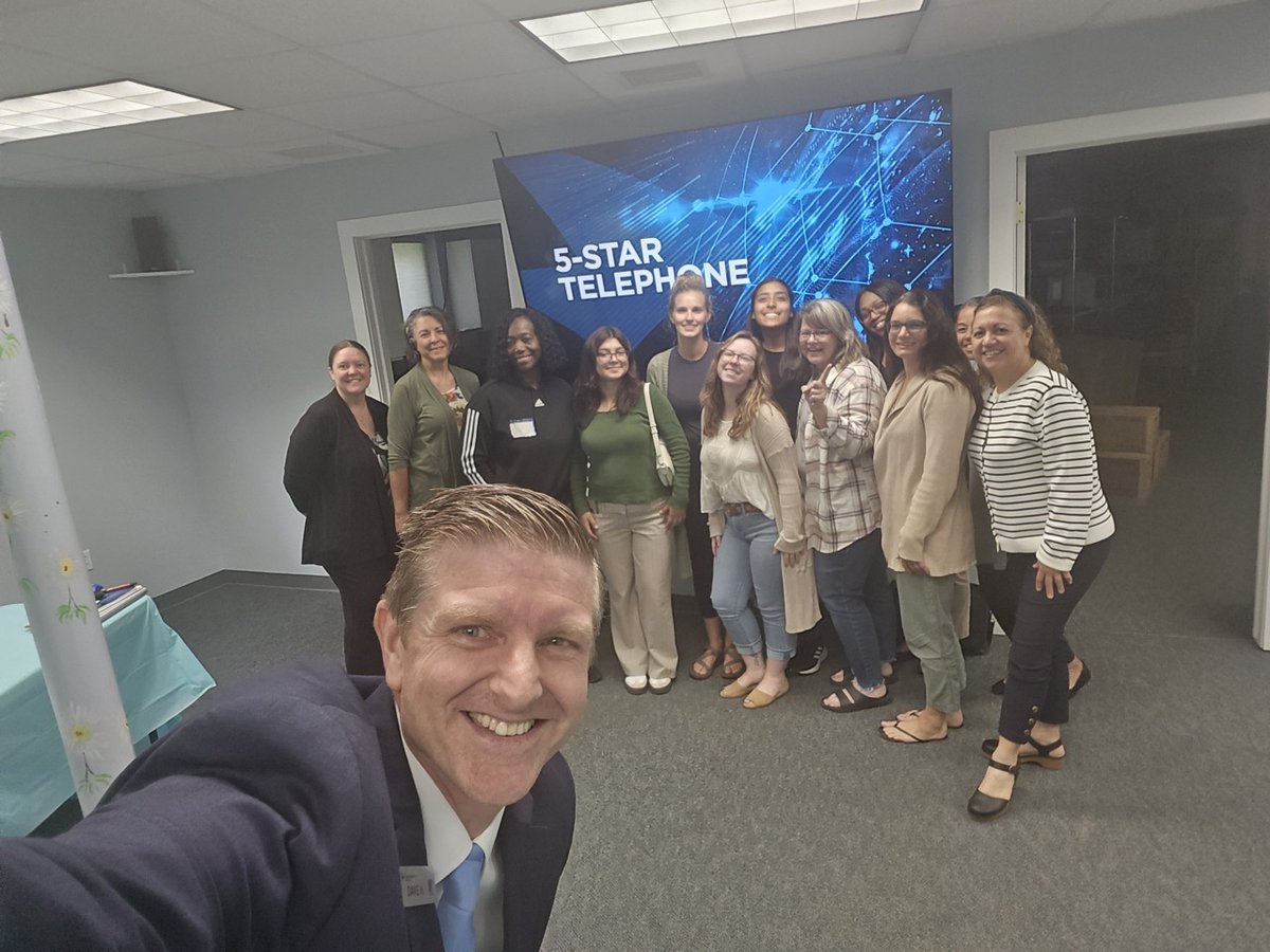 SchedulingInst's tweet image. 5-Star Phone Training with Dr. Periza Zaninovic and the Beyond Smiles Dental team in Niles, MI! 📞

💡 Want your team to deliver 5-star experiences on every call? Take the 5-star challenge today &amp;amp; start turning every phone call into a loyal patient! visit heyor.ca/X7YiCE