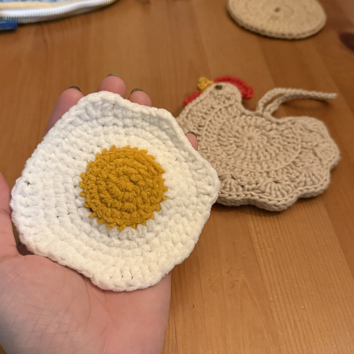 gwt_ag's tweet image. にわとりと焼かれたたまご🍳