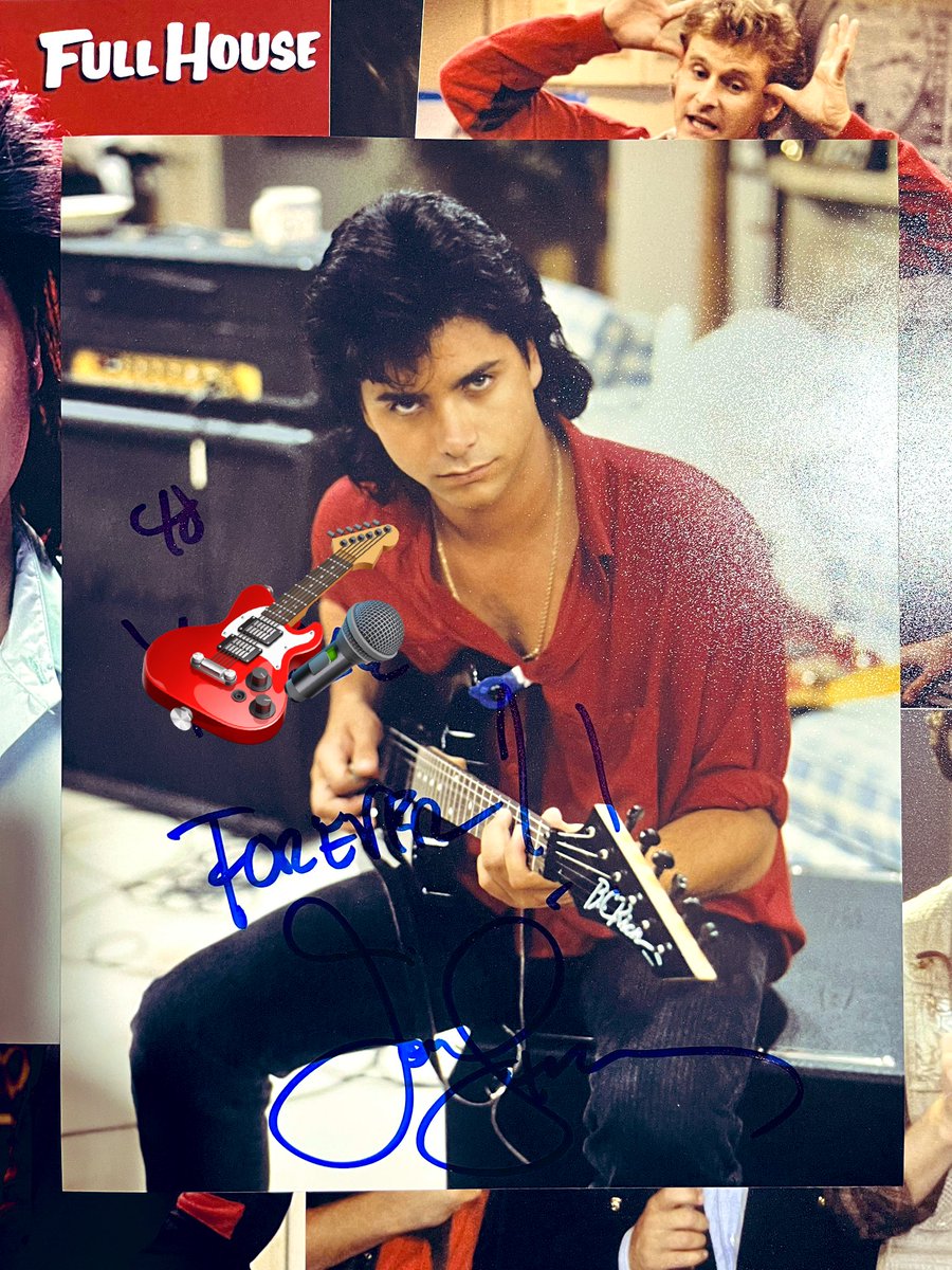 つたない英語で「子どもの頃からファンで結婚式ではフルハウスのテーマソングを使いました！」と伝えたらForeverのメッセージをもらえた！
Foreverと言えば結婚式でベッキーへ歌ったあの曲だよね？
ありがとうジェシーおいたん！
ハリコン最高！

#ハリコン #ハリコン25 #フルハウス