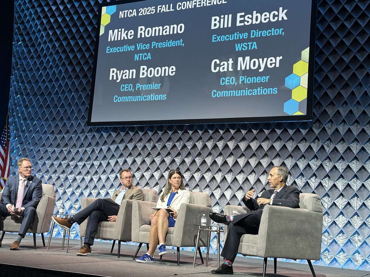 ⁦Fabulous panel at ⁦<a href="/NTCAconnect/">NTCA-The Rural Broadband Association</a>⁩ Fall Conference on the future of USF led by ⁦<a href="/MikeRomanoNTCA/">Mike Romano</a>⁩ .  “Out of the fire and back into the frying pan!”