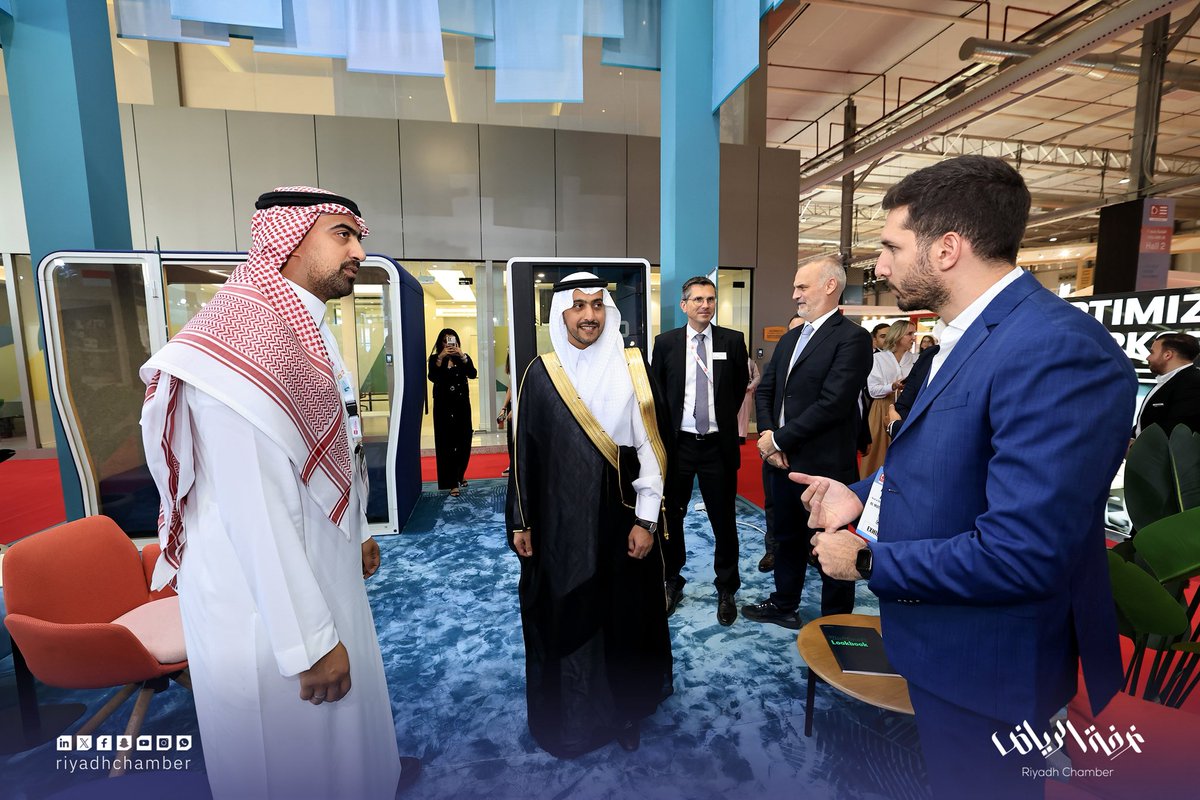 غرفة الرياض tweet media