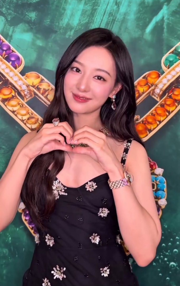 Blooming ng bebe girl namin! Miss you Jiwon! 😘