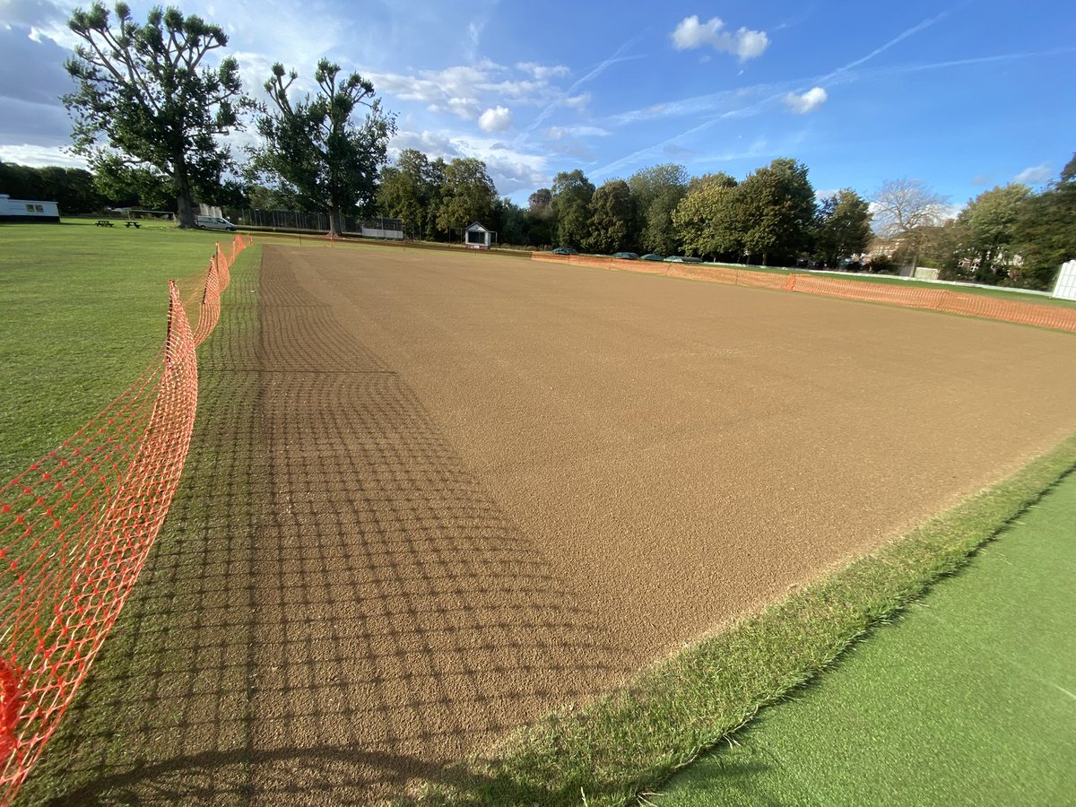Disc seed and dimple seed…top dress and now wait for the expected rain tomorrow 🤞🏻🌧️
Top work as always <a href="/sgm_m/">SGM & M ltd</a> 👌🏻👏🏻
On to phase 2 👀!!!