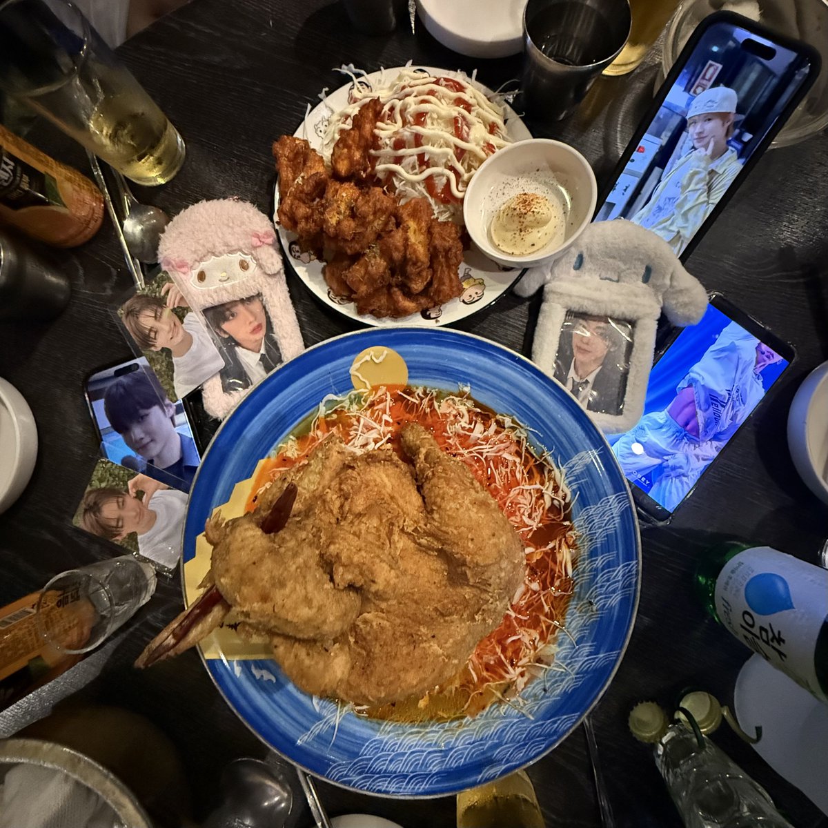 jelly_fish_0328's tweet photo. 📍홍대 효봉포차

사장님 주문이 잘못 들어갔어요 ♡

#지훈이가_먹을만한지_안한지 #지적
#경민이가_붕방붕방하는맛 #경적뛰뛰빵빵
#도훈이도_갈아탈맛 https://t.co/SR5vmsfUVb