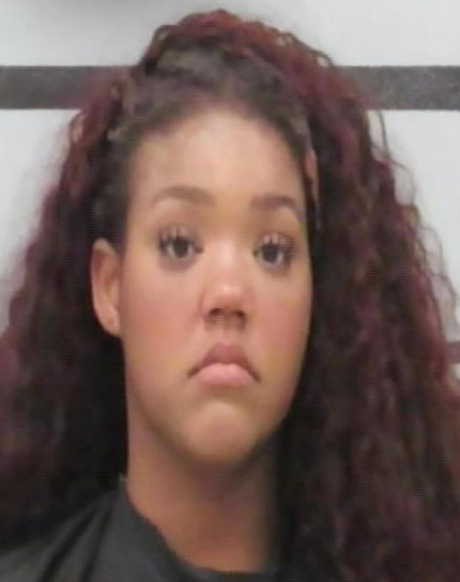 Issaburner42's tweet photo. @officer_Lew Her name is Camryn Giselle Booker for anyone curious https://t.co/PDVijRLL2Y