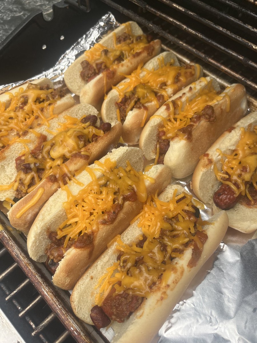 TonytheTiger57 tweet media