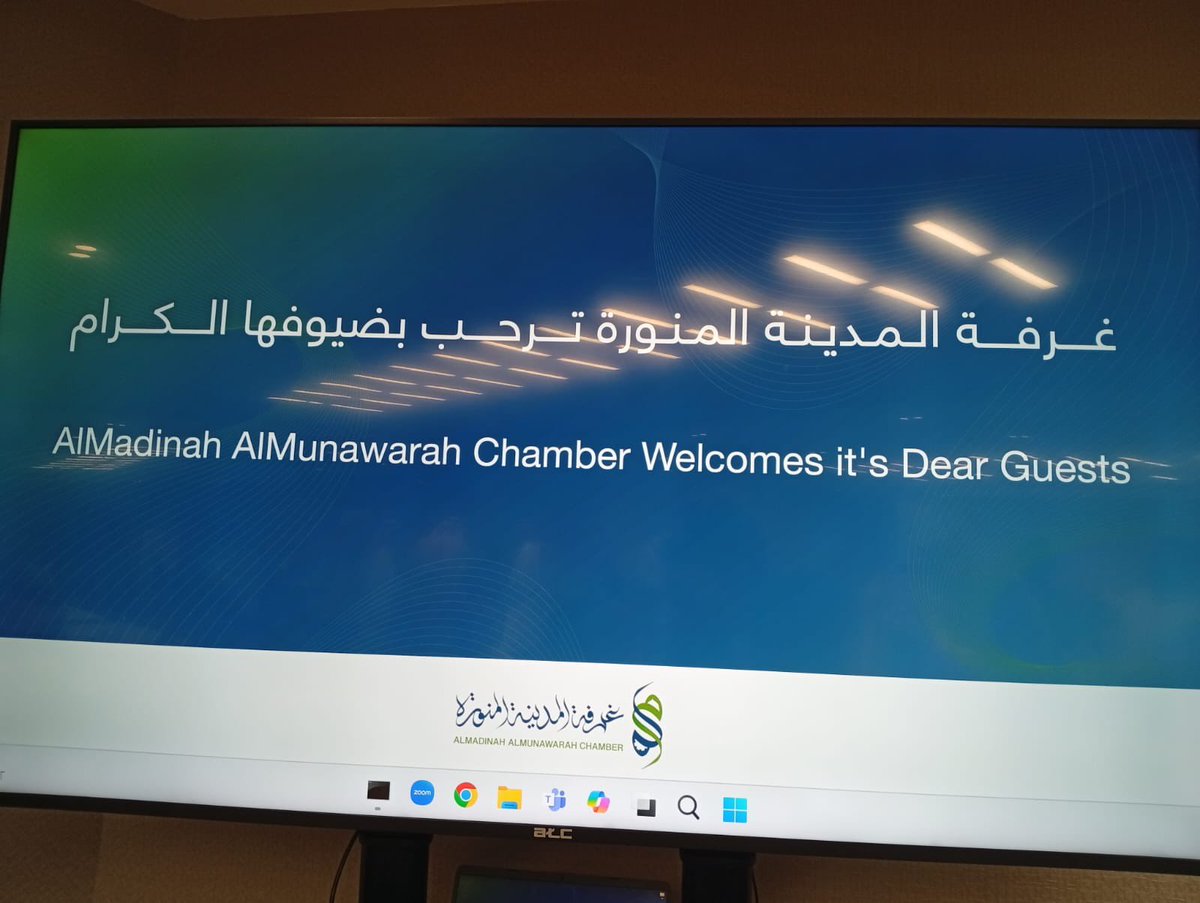 vai_stations's tweet photo. شاركت شركة فاي بملتقى يجمع بين المنشات المؤهلة وملاك محطات الوقود بمنطقة المدينة المنورة،وذلك بدعوه كريمة من امانة اللجنه التنفيذية الدائمة لمراكز الخدمة ومحطات الوقود بوزارة الطاقة وبالتنسيق مع وزارة البلدية والإسكان وغرفة وأمانة المنطقة في اطار جهودهم المستمرة بتطوير هذا القطاع https://t.co/9jfHBhJeQC