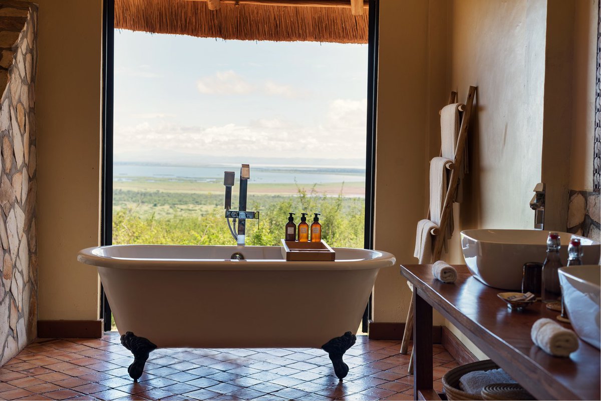 wekesa_amos's tweet image. Elephant Plains lodge( Uganda)

You can’t believe this but clients especially in the US want to see how the bathrooms like.

 Understand your clients