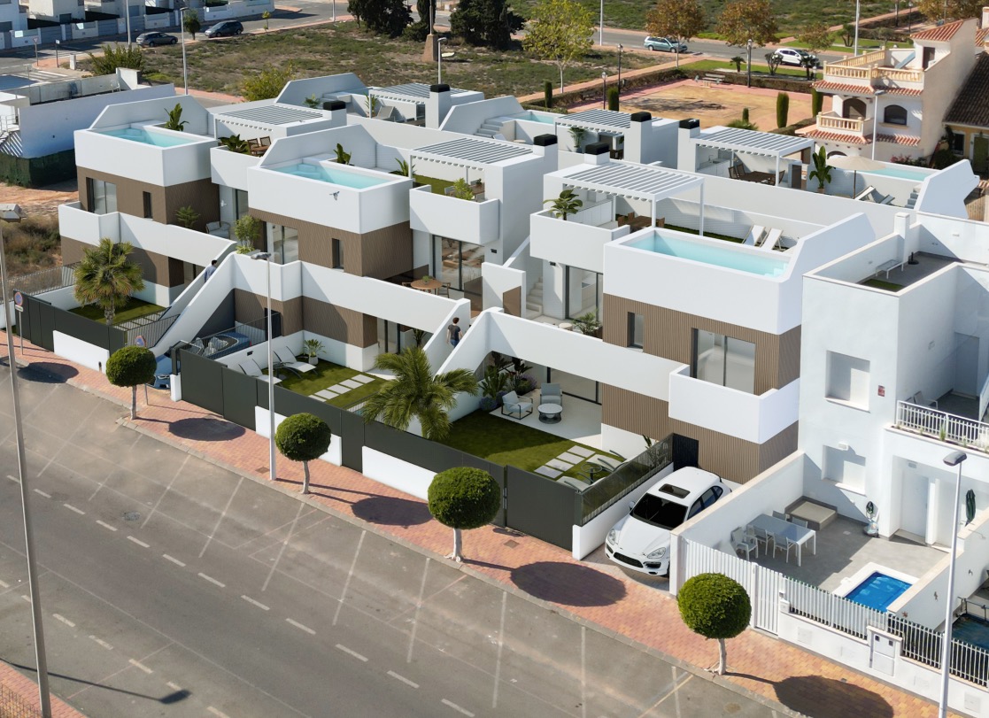 NEW RELEASE: Introducing Alma Bungalows in San Pedro del Pinatar – boutique 2-bedroom ground floor and penthouse homes, each with its own private pool. Just 5 minutes from the beach. groupuno.com/alma-bungalows/ - Limited availability
