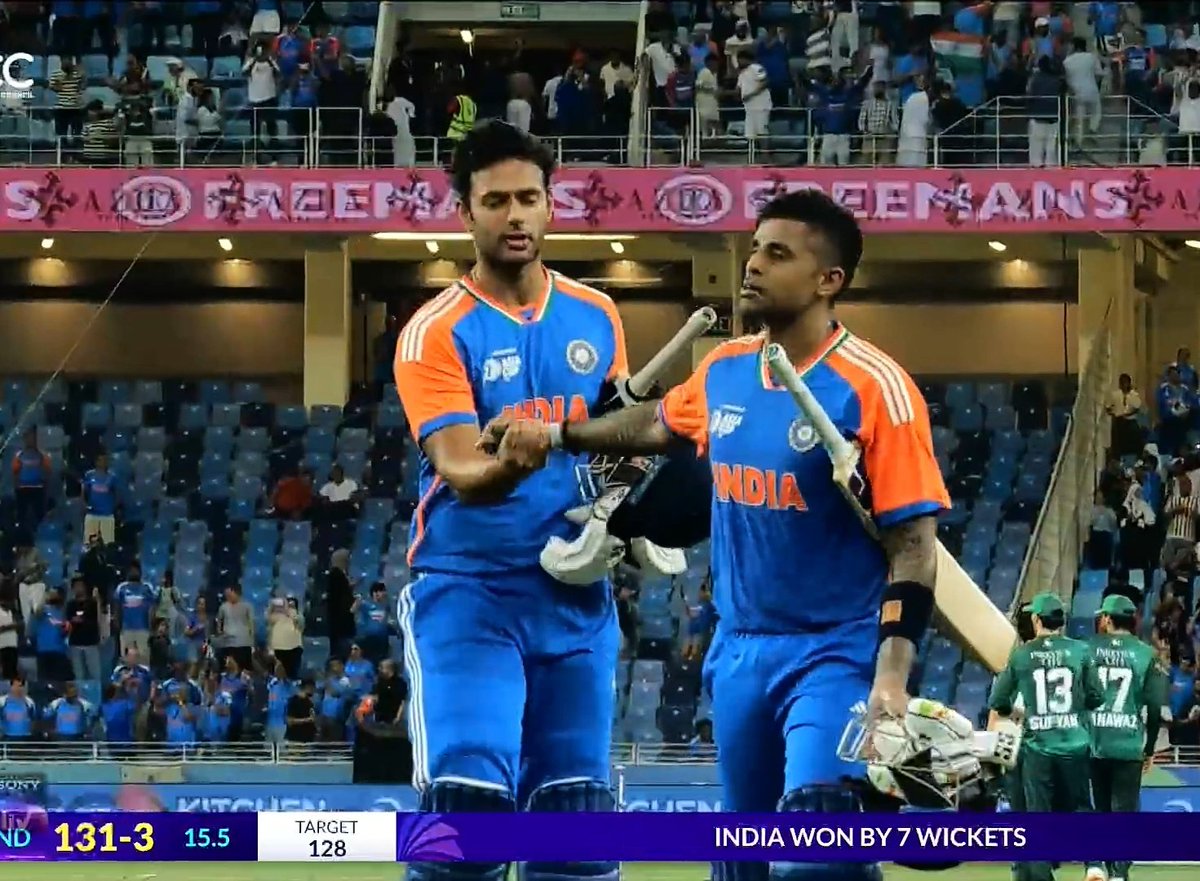 एशिया कप 2025: भारत ने पाकिस्तान को 7 विकेट से हराया

#AsiaCup | #TeamIndia | #indvspak2025 #INDvsPAK